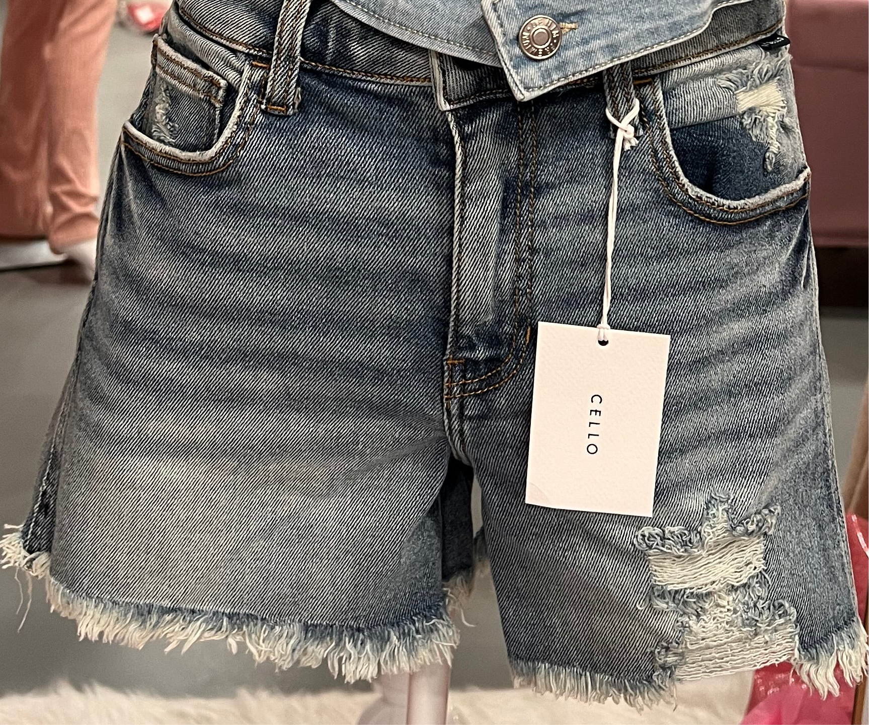 Short Cristal